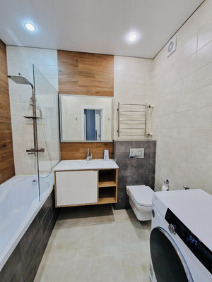 Продам трехкомнатную (3-комн.) квартиру, Аметьевская магистраль ул, 18к2, Казань г