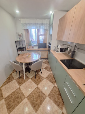 Продам трехкомнатную (3-комн.) квартиру, Карла Маркса ул, 32, Нижний Новгород г