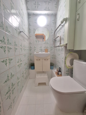 Продам трехкомнатную (3-комн.) квартиру, Карла Маркса ул, 32, Нижний Новгород г