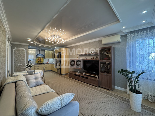 Продам двухкомнатную (2-комн.) квартиру, Победы ул, 276, Славянск-на-Кубани г