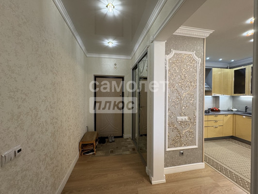 Продам двухкомнатную (2-комн.) квартиру, Победы ул, 276, Славянск-на-Кубани г