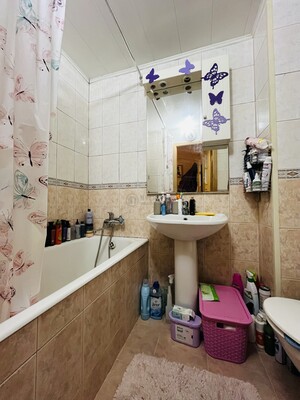 Продам однокомнатную (1-комн.) квартиру, Давыдковская ул, 2к1, Москва г