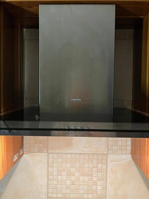 Продам трехкомнатную (3-комн.) квартиру, Маршала Савицкого ул, 16, Москва г