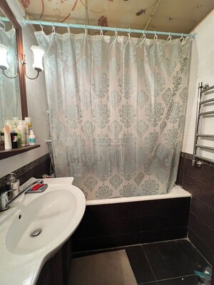 Продам комнату в 2-комн. квартире, Щорса ул, 10, Москва г