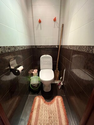 Продам комнату в 2-комн. квартире, Щорса ул, 10, Москва г