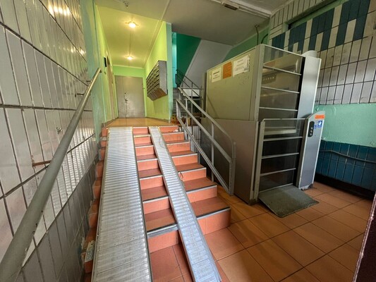 Продам комнату в 2-комн. квартире, Щорса ул, 10, Москва г