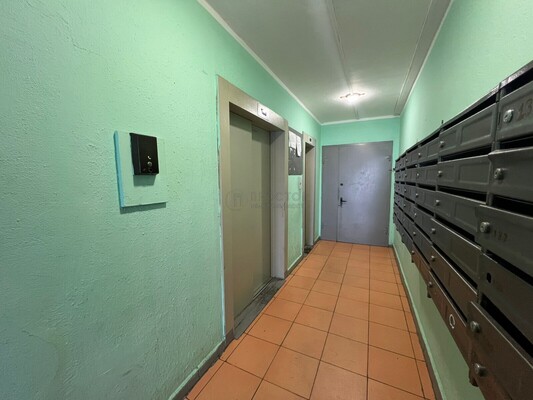 Продам комнату в 2-комн. квартире, Щорса ул, 10, Москва г