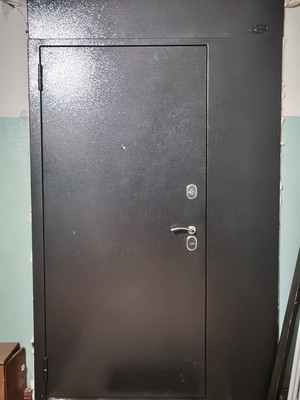 Продам 2-комн. в 7-комн. квартире, Челюскинцев ул, 32, Мурманск г