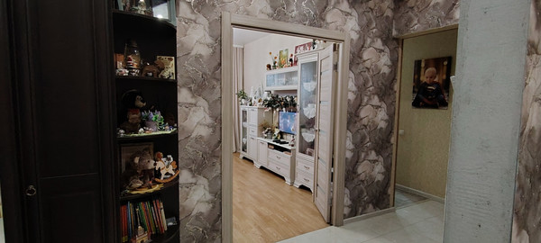 Продам многокомнатную квартиру, Генерала Смирнова (Кузнечики мкр.) ул, 10, Подольск г