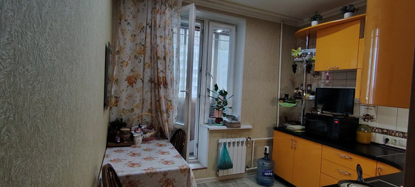 Продам многокомнатную квартиру, Генерала Смирнова (Кузнечики мкр.) ул, 10, Подольск г