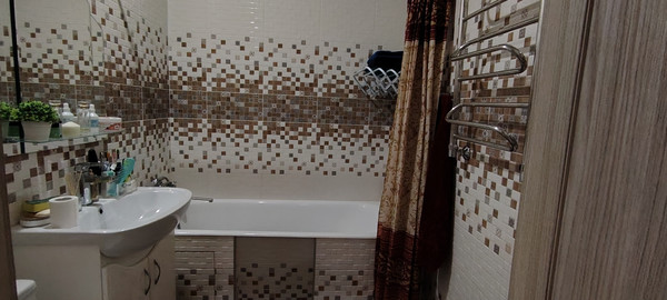 Продам многокомнатную квартиру, Генерала Смирнова (Кузнечики мкр.) ул, 10, Подольск г