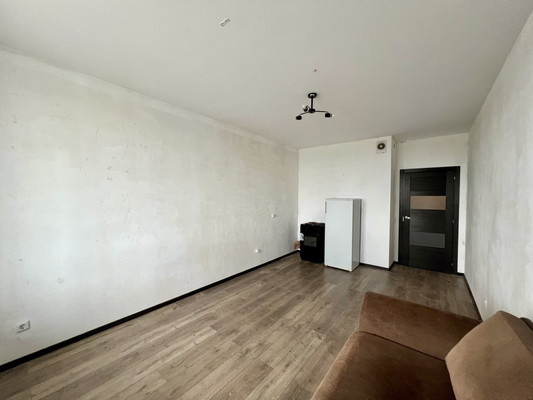 Продам однокомнатную (1-комн.) квартиру, Строителей пр-кт, 20, Кудрово г