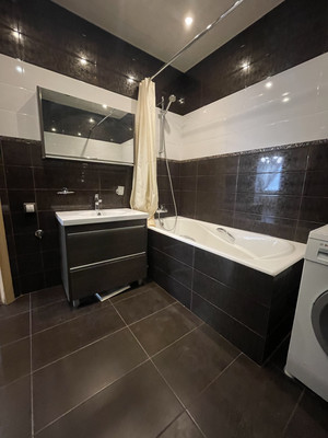 Продам двухкомнатную (2-комн.) квартиру, Максима Горького ул, 13, Ростов-на-Дону г