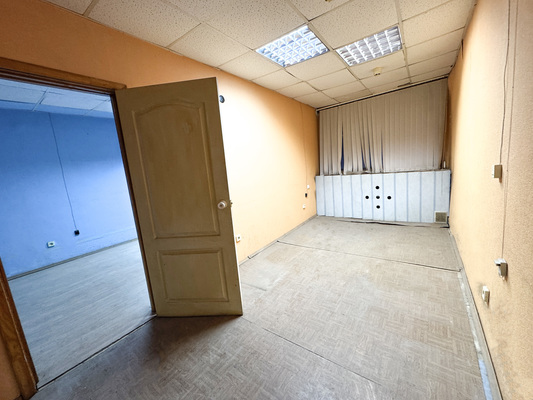 Сдам офисное помещение 83,6 м2, Братьев Быковых ул, 19, Екатеринбург г