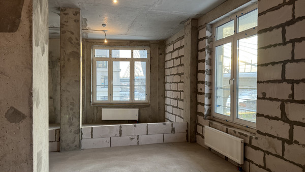 Продам трехкомнатную (3-комн.) квартиру, Ремесленная ул, 15к1, Санкт-Петербург г