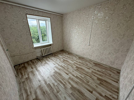 Продам комнату в 4-комн. квартире, Кирова ул, 31, Комсомольск-на-Амуре г