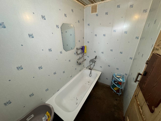 Продам комнату в 4-комн. квартире, Кирова ул, 31, Комсомольск-на-Амуре г