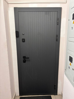 Продам двухкомнатную (2-комн.) квартиру, Приорова ул, 16к1, Москва г