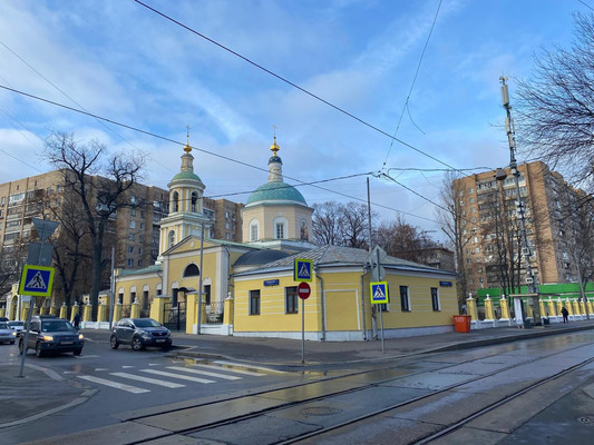 Продам трехкомнатную (3-комн.) квартиру, Тихвинская ул, 14к1, Москва г