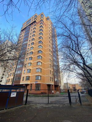 Продам трехкомнатную (3-комн.) квартиру, Тихвинская ул, 14к1, Москва г