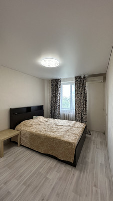 Продам двухкомнатную (2-комн.) квартиру, Алтайская ул, 2, Краснодар г