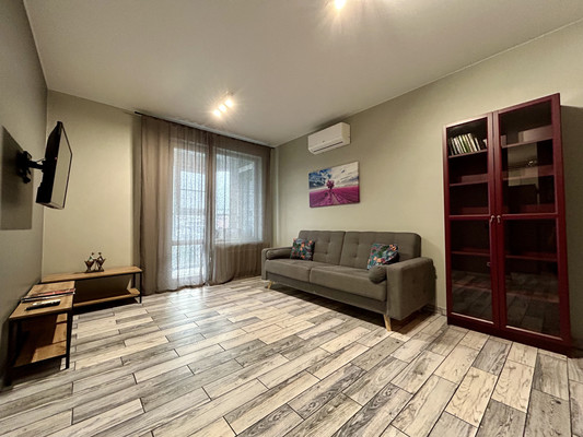 Продам однокомнатную (1-комн.) квартиру, Парк А ул, 93, Новороссийск г