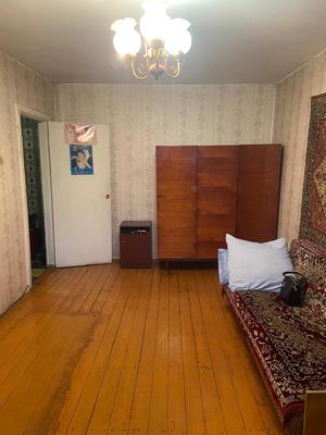 Продам двухкомнатную (2-комн.) квартиру, Кузнецкстроевский (Центральный р-н) пр-кт, 34, Новокузнецк г