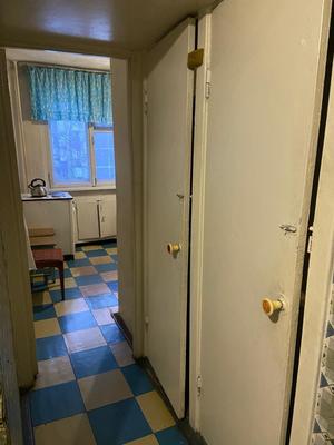 Продам двухкомнатную (2-комн.) квартиру, Кузнецкстроевский (Центральный р-н) пр-кт, 34, Новокузнецк г