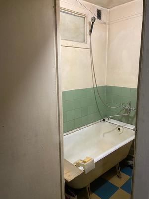 Продам двухкомнатную (2-комн.) квартиру, Кузнецкстроевский (Центральный р-н) пр-кт, 34, Новокузнецк г