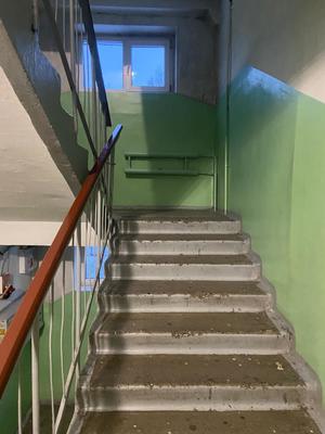 Продам двухкомнатную (2-комн.) квартиру, Кузнецкстроевский (Центральный р-н) пр-кт, 34, Новокузнецк г