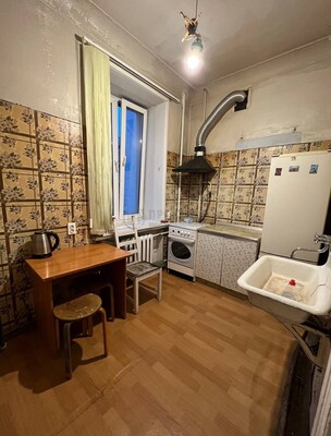 Продам двухкомнатную (2-комн.) квартиру, Беговая ул, 11, Москва г