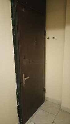 Продам двухкомнатную (2-комн.) квартиру, Студенческая ул, 17, Москва г