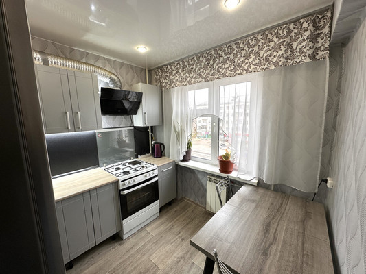 Продам однокомнатную (1-комн.) квартиру, им.газеты Красноярский рабочий пр-кт, 71, Красноярск г