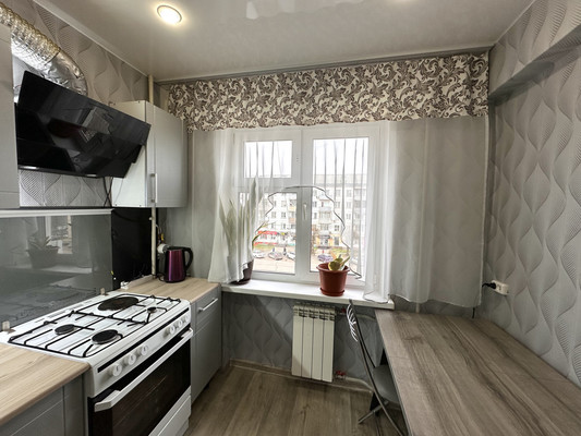 Продам однокомнатную (1-комн.) квартиру, им.газеты Красноярский рабочий пр-кт, 71, Красноярск г