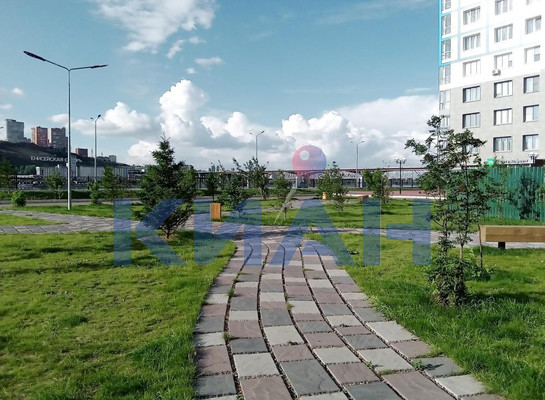 Продам трехкомнатную (3-комн.) квартиру, Лесников ул, 49, Красноярск г