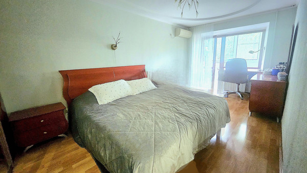 Сдам двухкомнатную (2-комн.) квартиру, Красная ул, 29, Краснодар г