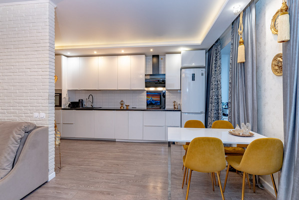 Продам двухкомнатную (2-комн.) квартиру, Репищева ул, 10Ак2, Санкт-Петербург г