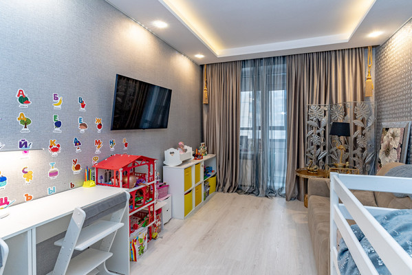 Продам двухкомнатную (2-комн.) квартиру, Репищева ул, 10Ак2, Санкт-Петербург г