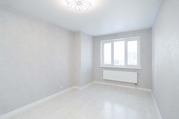 Продам однокомнатную (1-комн.) квартиру, Анны Коньковой ул, 10, Ханты-Мансийск г