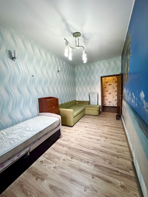 Продам двухкомнатную (2-комн.) квартиру, Арефьевой ул, 1, Ханты-Мансийск г