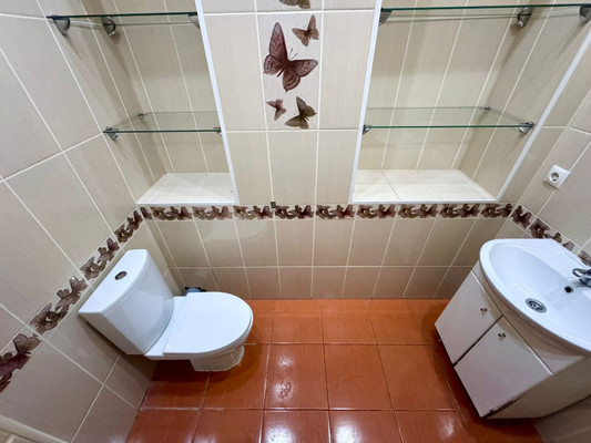 Продам двухкомнатную (2-комн.) квартиру, Арефьевой ул, 1, Ханты-Мансийск г