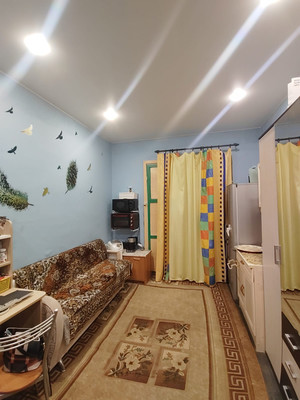 Продам комнату в 9-комн. квартире, Тульская ул, 7А, Санкт-Петербург г