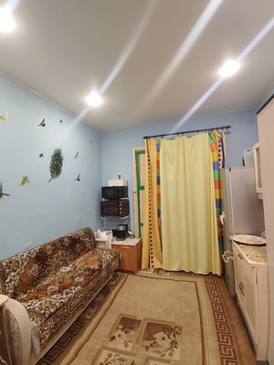 Продам комнату в 9-комн. квартире, Тульская ул, 7А, Санкт-Петербург г