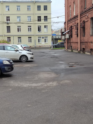 Продам комнату в 9-комн. квартире, Тульская ул, 7А, Санкт-Петербург г