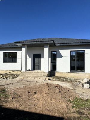 Продам дом, Янтарная (Радужный мкр.) ул, 66, Октябрьский г, 0 км от города