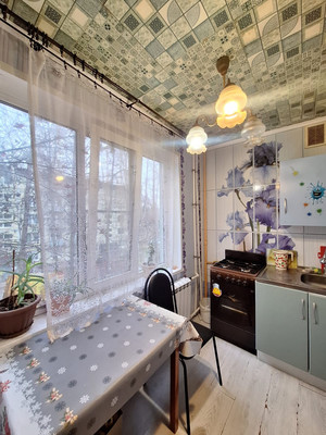 Продам двухкомнатную (2-комн.) квартиру, Победы (Лисичкино тер.) ул, 7, Попово д