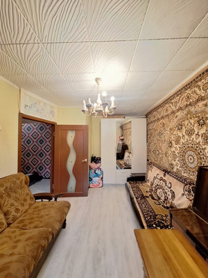 Продам двухкомнатную (2-комн.) квартиру, Победы (Лисичкино тер.) ул, 7, Попово д