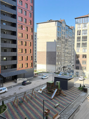 Продам трехкомнатную (3-комн.) квартиру, Тарчокова ул, 33к39, Нальчик г