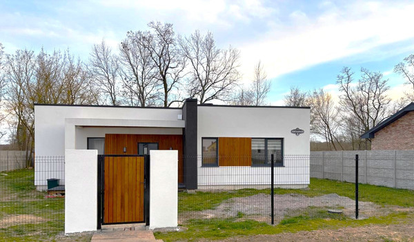 Продам дом, Звездная ул, 5, Заостровье п, 0 км от города