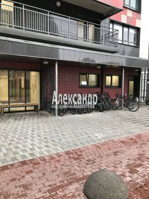 Продам однокомнатную (1-комн.) квартиру, Екатерининская ул, 19, Мурино п